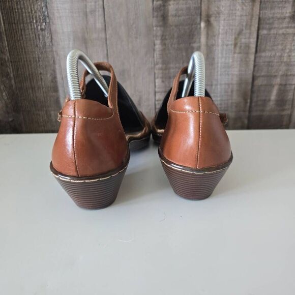 Clarks Sandals Womens 9.5 Brown Leather Slingback Ankle Strap - Picture 5 of 7